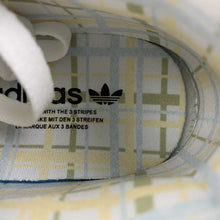 Cargar imagen en el visor de la galería, Adidas Forum 84 Low White Beige Blue T GX2174