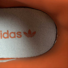 Cargar imagen en el visor de la galería, Adidas Forum 84 Low White Green Orange GY4125