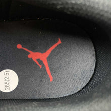 Cargar imagen en el visor de la galería, Air Jordan 1 Retro Low OG SP “Travis Scott” Black White Army Green DZ4137-106
