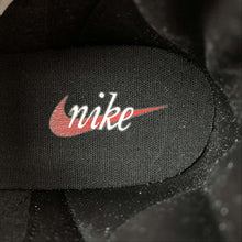 Cargar imagen en el visor de la galería, Blazer Mid 77 Color Code Black Red