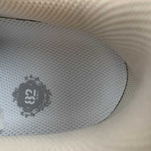 Cargar imagen en el visor de la galería, Air Force 1 07 QS White Yellow Black