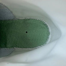 Cargar imagen en el visor de la galería, Blazer Mid 77 Pregame Pack Motivation Ben Simmons CW6016-100