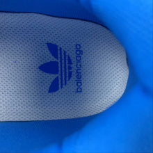Cargar imagen en el visor de la galería, Balenciaga Tripe S x Adidas White Blue