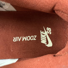 Cargar imagen en el visor de la galería, SB Dunk Low PRO Muslin Black-Muslin BQ6817-100