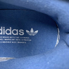Cargar imagen en el visor de la galería, Adidas Forum 84 Low White Altered Blue GW4333