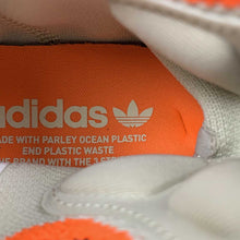 Cargar imagen en el visor de la galería, Adidas Adifom Q Quake Off White GY4455