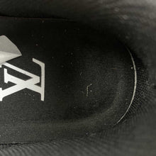 Cargar imagen en el visor de la galería, LV x Air Force 1 07 Low Black Metallic Gold LD0212
