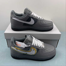 Cargar imagen en el visor de la galería, Air Force 1 07 Low Light Moon Dark Gray White CW2288-111
