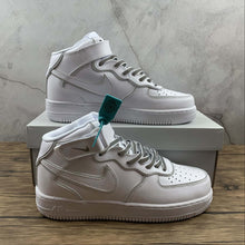 Cargar imagen en el visor de la galería, Air Force 1 07 Mid Laser White 369733-809
