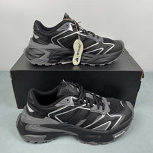 Cargar imagen en el visor de la galería, Adidas XLG STORM EDGE Black Silver Metallic Grey KK1001
