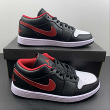 Cargar imagen en el visor de la galería, Air Jordan 1 Low Little Black and Red Toes 553558-063
