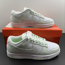 Cargar imagen en el visor de la galería, SB Dunk Low Next Nature White Mint DN1431-102
