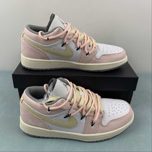 Cargar imagen en el visor de la galería, Air Jordan 1 Low Pink Yellow Grey 553558-053
