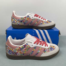 Cargar imagen en el visor de la galería, Adidas Samba OG Liberty London JI0280
