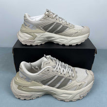 Cargar imagen en el visor de la galería, Adidas XLG STORM EDGE Wonder Beige Putty Beige Alumina JQ4088
