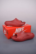 Cargar imagen en el visor de la galería, Nike ReactX Rejuven8 Slide Dark Red HV4479-600
