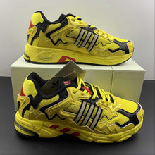 Cargar imagen en el visor de la galería, Adidas Response CL x Bad Bunny Yellow Black GY0101

