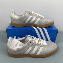 Cargar imagen en el visor de la galería, Adidas Samba OG Silver Metallic Sand KI6264
