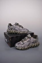 Cargar imagen en el visor de la galería, Air Max Dn8 Snakeskin Gray-Green Python Pattern HV8476-300
