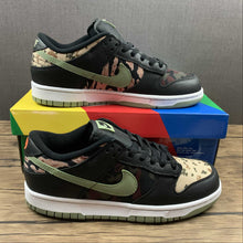 Cargar imagen en el visor de la galería, SB Dunk Low Crazy Camo Black Multi Olive DH0957-001
