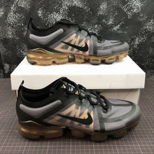 Cargar imagen en el visor de la galería, Air VaporMax 2019 VM3 Black Metallic Gold AR6631-002
