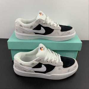 SB Force 58 Gray and Black Cashew Flower 942237-1001