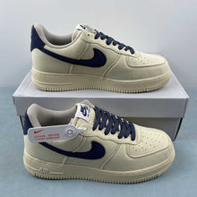 Cargar imagen en el visor de la galería, Air Force 1 07 Low Beige Deep Blue Reflection 315122-109
