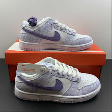 Cargar imagen en el visor de la galería, SB Dunk Low OG Purple Pulse White DM9467-500
