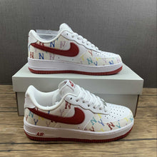 Cargar imagen en el visor de la galería, Air Force 1 07 Low MLB White Red Multi-Color 315122-443
