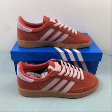 Cargar imagen en el visor de la galería, Adidas Handball Spezial Bright Red Clear Pink Gum IE5894
