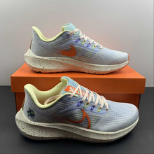 Cargar imagen en el visor de la galería, Air Zoom Pegasus 39 White Ice Blue Orange DX6047-181
