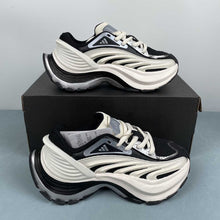 Cargar imagen en el visor de la galería, Adidas XLG MTW Chalk White Silver Metallic Core Black IH1571
