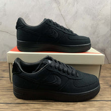 Cargar imagen en el visor de la galería, Air Force 1 Low Stussy Triple Black CZ9084-001
