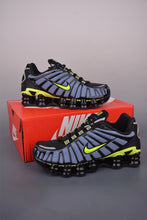 Cargar imagen en el visor de la galería, Shox TL 1308 Volt Black Thunder Storm CI7692-400
