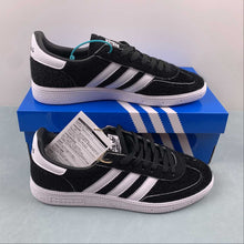 Cargar imagen en el visor de la galería, Adidas Handball Spezial Black Black White IH9983
