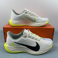 Cargar imagen en el visor de la galería, Nike ZoomX Pegasus PLUS Sail Pale Ivory Black Volt HQ3451-101
