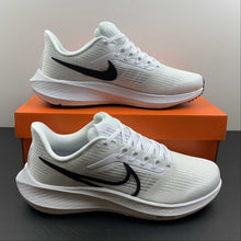 Cargar imagen en el visor de la galería, Air Zoom Pegasus 39 Black White Fog Grey Particulate Grey DQ7824-100
