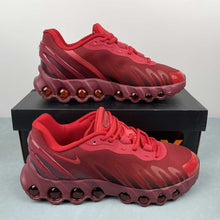 Cargar imagen en el visor de la galería, Air Max Dn8 University Red Black Team Red HF5509-600
