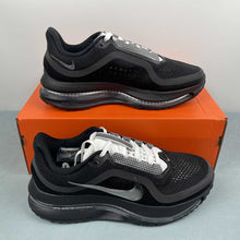 Cargar imagen en el visor de la galería, Pegasus Premium SE Black Metallic Silver IH4369-001
