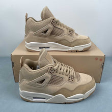 Cargar imagen en el visor de la galería, Air Jordan 4 Retro Cozy Girl HV0823-200
