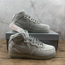 Cargar imagen en el visor de la galería, Air Force 1 07 Mid Reigning Champ Grey Silver Light Reflective GB1228-185
