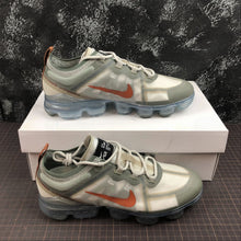 Cargar imagen en el visor de la galería, Air VaporMax 2019 Vintage Lichen Dark Russet AR6631-300
