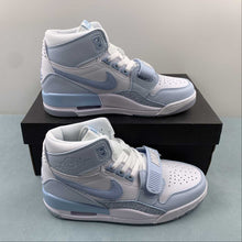 Cargar imagen en el visor de la galería, Air Jordan Legacy 312 High White Blue Gray FV8118-141
