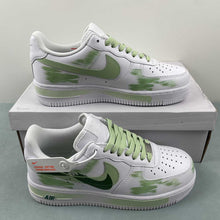 Cargar imagen en el visor de la galería, Air Force 1 07 Low Graffiti Green Broken Hook Black CW2288-111
