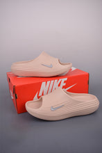 Cargar imagen en el visor de la galería, Nike ReactX Rejuven8 Slide Rose Gold HV4484 601
