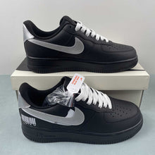 Cargar imagen en el visor de la galería, Air Force 1 07 Low Black White Silver CW2288-016
