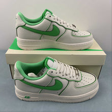 Cargar imagen en el visor de la galería, Air Force 1 07 Low SU19 White Green UH8958-022
