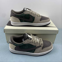 Cargar imagen en el visor de la galería, Travis Scott x Air Jordan 1 Low OG Brown Green DM7866-817
