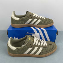 Cargar imagen en el visor de la galería, Adidas Samba OG Orbit Green Cream White Gum JR9447
