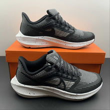 Cargar imagen en el visor de la galería, Air Zoom Pegasus 39 Black Dk Smoke Grey-White DH4071-005
